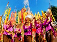 Thai Lady Songkran