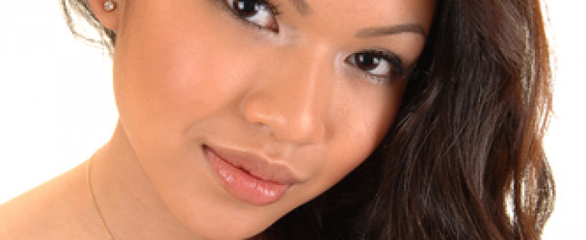 “The Top 27 Reasons Why You Should Get A Thai Wife!” Reason  #3:  Skin Tone