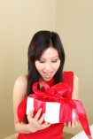 The Best Gift Idea For Your Thai Girlfriend Is…