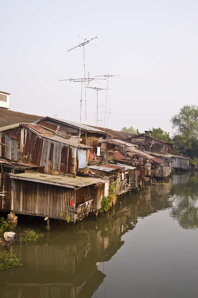 Bangkok-Thai-Woman-Slum.jpg
